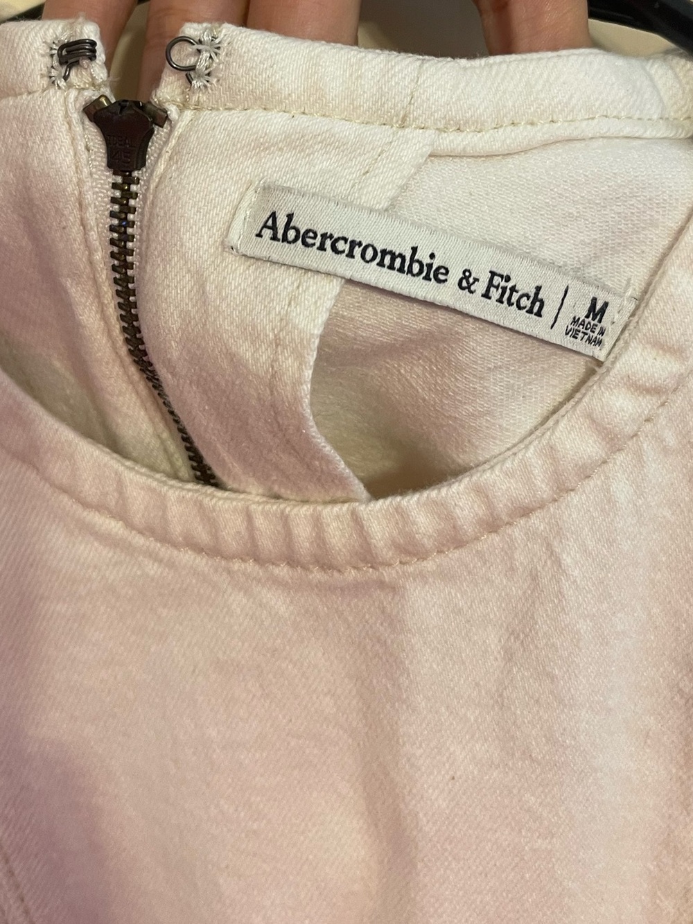 Abercrombie & Fitch Mila High-Neck Denim Mini Dress - Picture 4 of 4